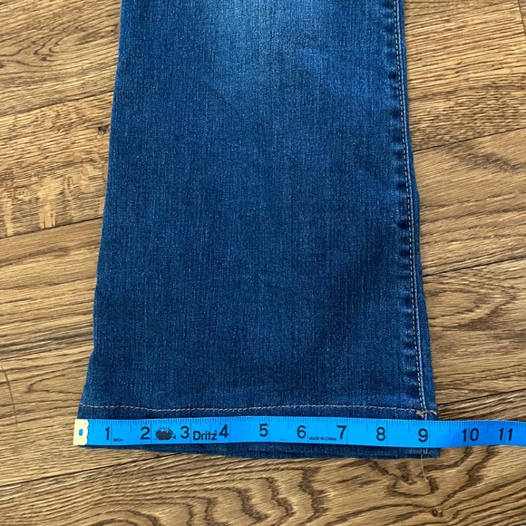 Versatile Happily Grey Flare Dark Wash Blue Jeans - Picture 13 of 13